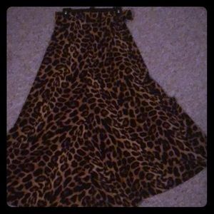 Leopard print skirt